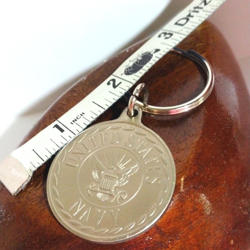 NAVY Keychain - Picture 3 of 3
